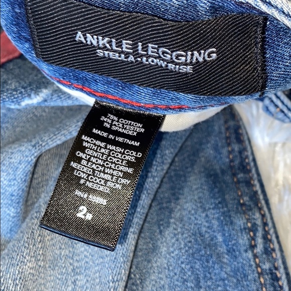 Jeans! - Picture 5 of 5